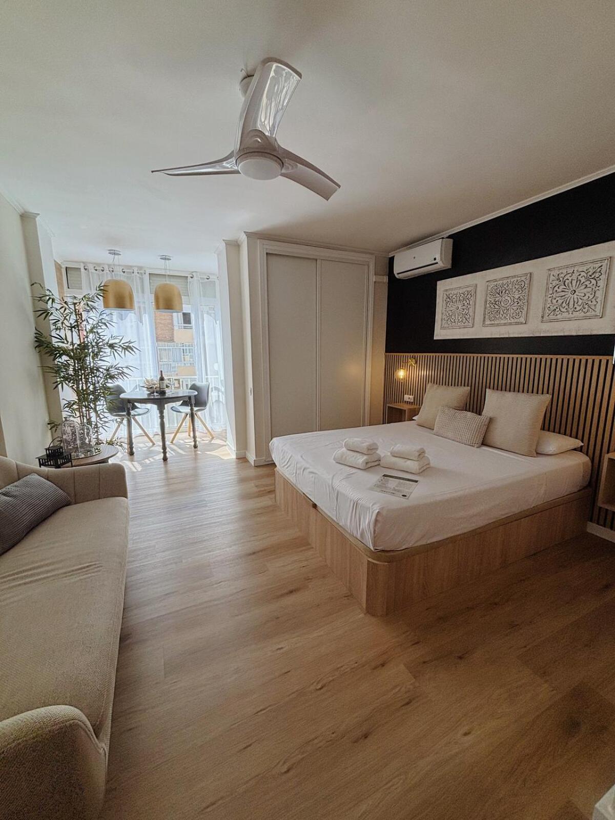 Apartamento Estudio Hercules Con Piscina A 800m De La Playa Benalmádena