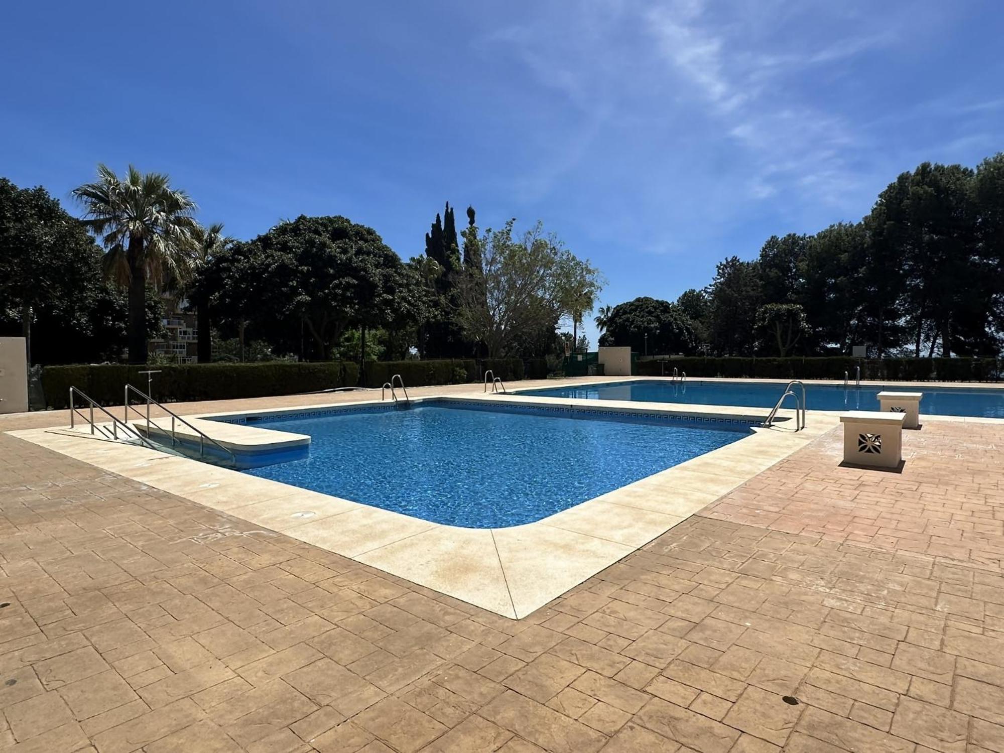 Estudio Hercules Con Piscina A 800m De La Playa Apartment Benalmadena