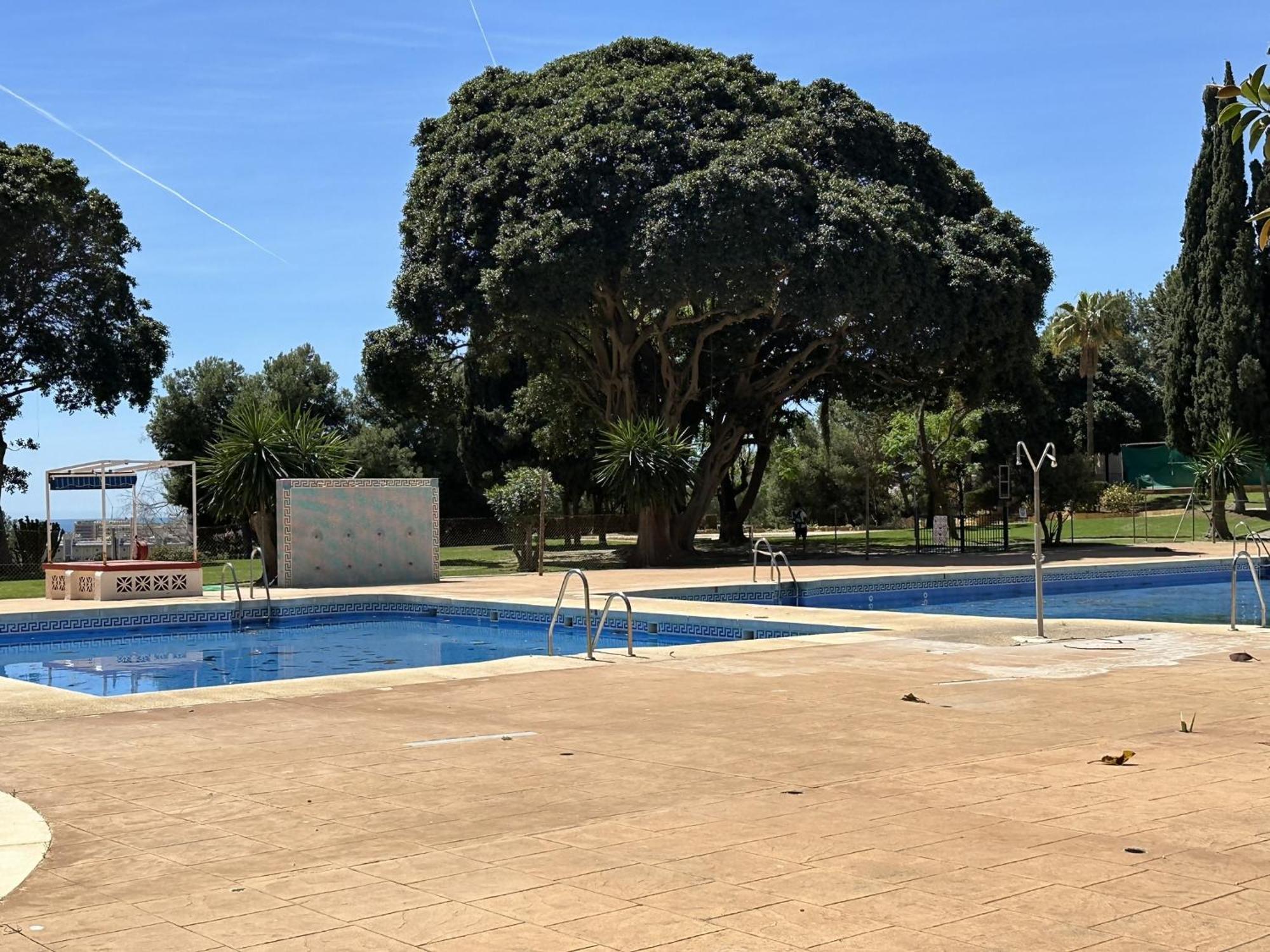 Estudio Hercules Con Piscina A 800m De La Playa Apartment Benalmadena